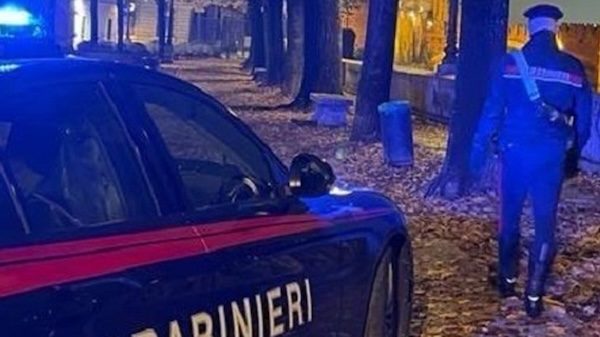 Luino rapina notte halloween