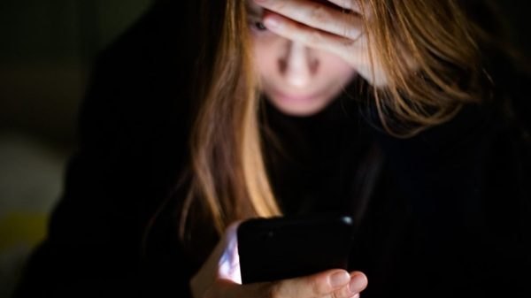 somma cyberstalking serata