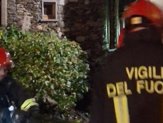 Stresa incendio isola Pescatori