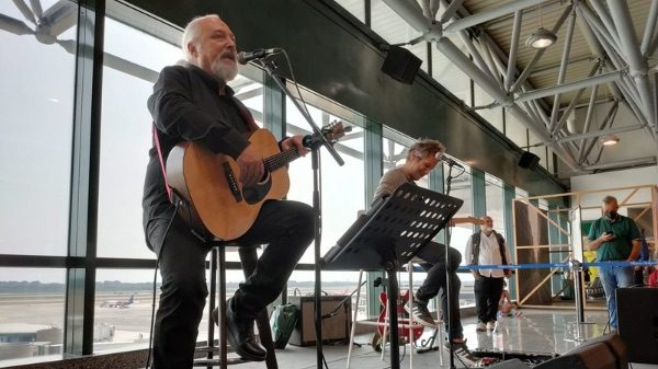 Aeroporto Malpensa Finardi concerto