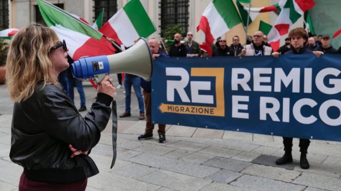 Novara remigrazione polemiche interrogazione