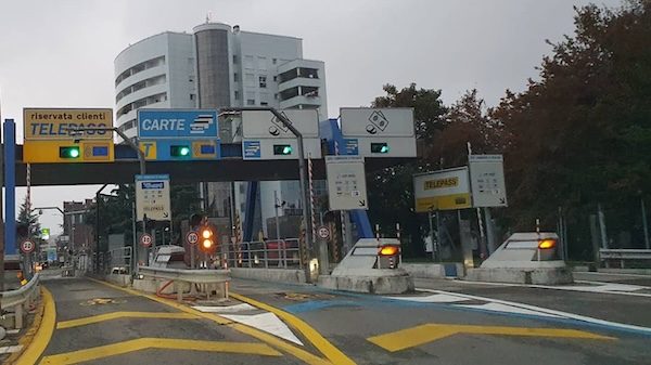 Gallarate chiusura casello legambiente