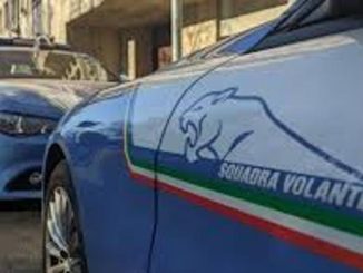 Novara litigio pugnalata ferramenta