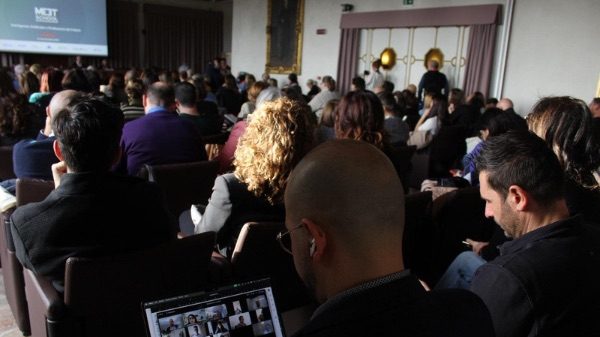 Varese Einaudi scuola tecnologia