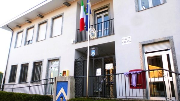 mornago bullismo operato opaco