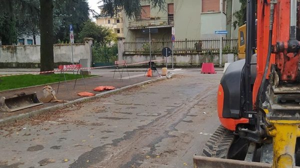 legnano lavori piazze