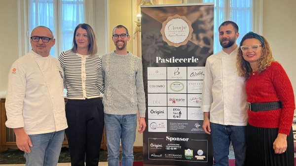 varese natale creanza mercatino