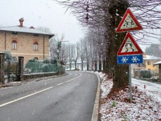 varese primi fiocchi neve