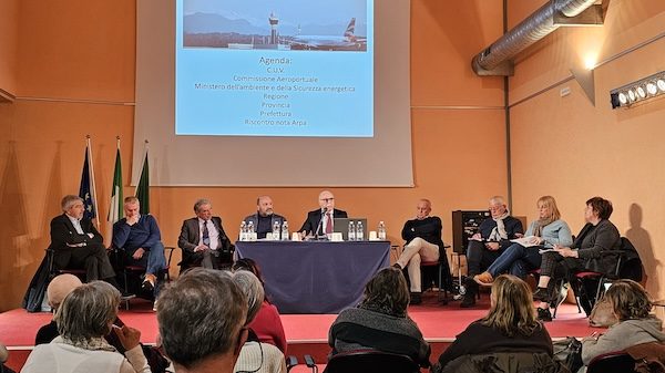 Malpensa sindaci rotte decollo