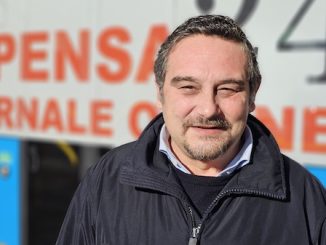 Novara sindaco Canelli bus