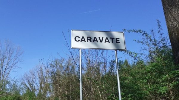 Caravate piazza fondi regione