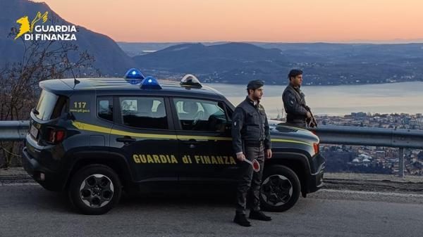 Verbania bancarotta GdF arresti