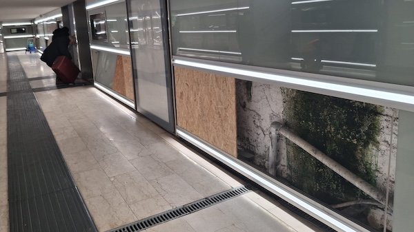 Gallarate stazione vandali marocchini