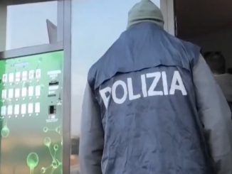Varese polizia cannabis shop