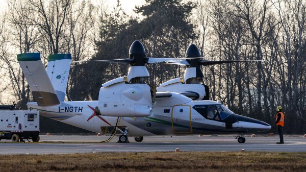 leonardo volo dimostratore convertiplano