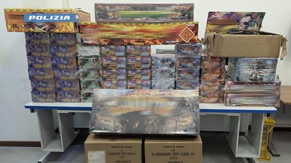 legnano fuochiartificiali denuncia polizia