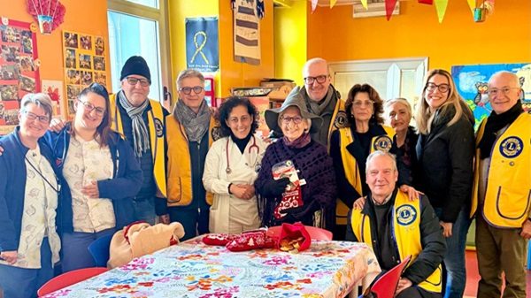 bustoarsizio ospedale befana lionsclub
