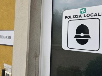 Albizzate rifiuti abbandonati multe