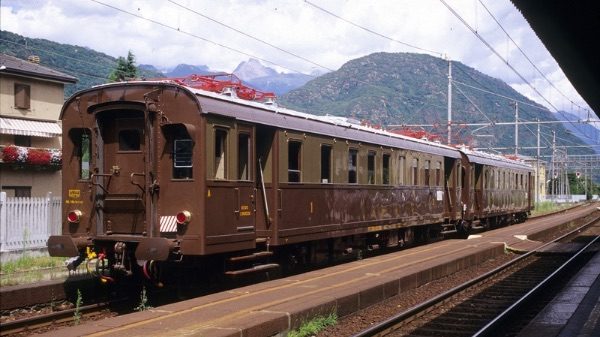 Gallarate ferrovie treni libri