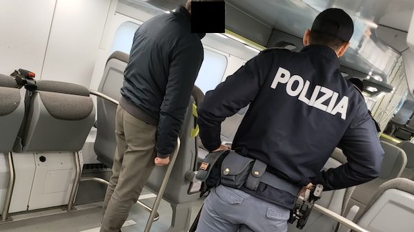 Malpensa express arrestato treno