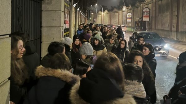 gallarate protesta genitori materne