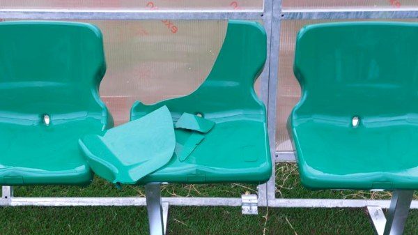 brusimpiano vandalismi centro sportivo