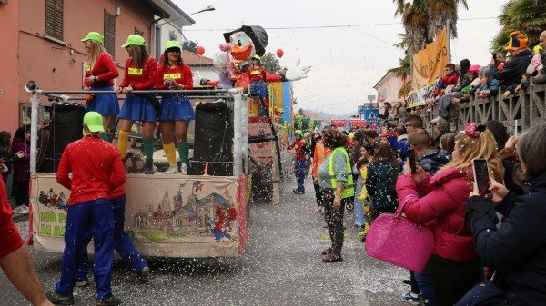 carnevale in tour laghi