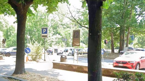 egnano parcheggio via matteotti