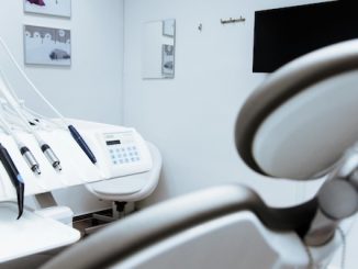 Saronno medident azzi cessione