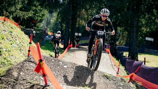 ciclismo giada specia ktm
