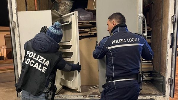 legnano controlli denunce polizialocale