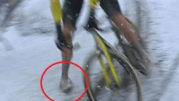 ciclismo cross van aert