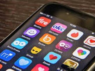 Galliate adescato dating rapina