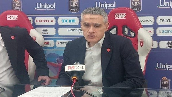 Openjobmetis Varese Reggio Kastritis