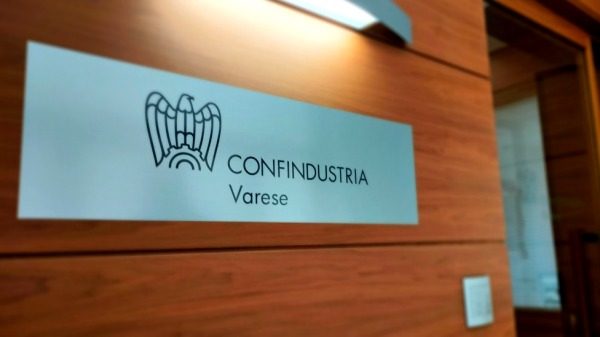 industria varesina livelli produttivi