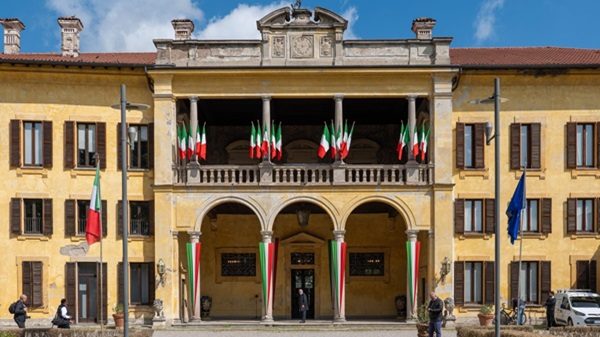 castanoprimo comune villa rusconi consigliocomunale