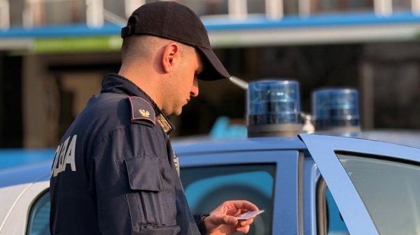 Como arresto polizia stazione