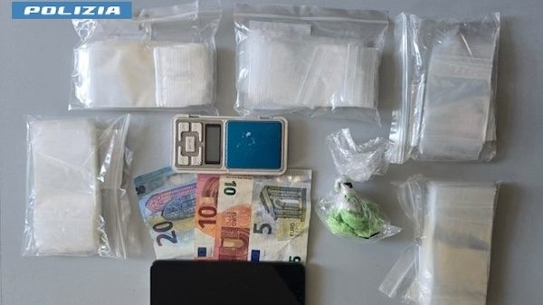 Gallarate polizia arresto cocaina