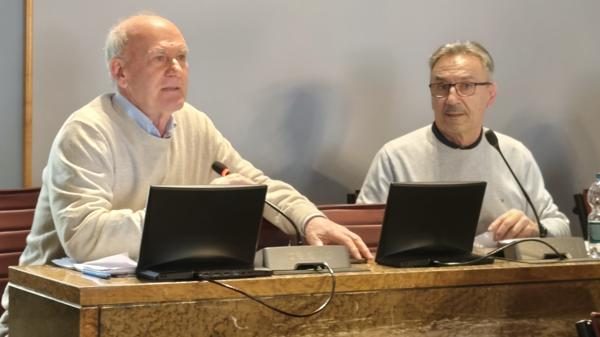 Novara comune polemiche mozioni