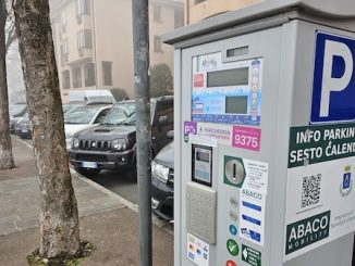 Sesto calende parcheggi aumenti