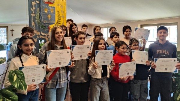 bisuschio consiglio comunale ragazzi