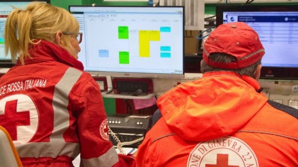 croce rossa varese cerca volontari