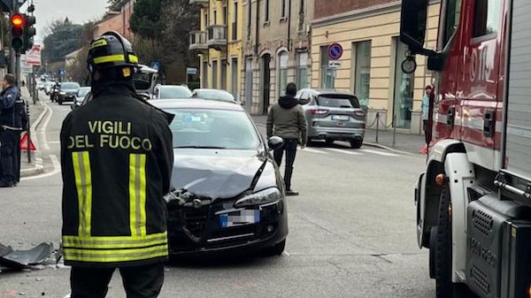 gallarate incidente auto pirata