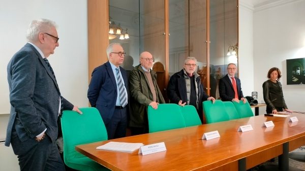 lavoro licenziati provincia varese