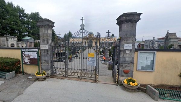loculi profanati arcisate cimitero