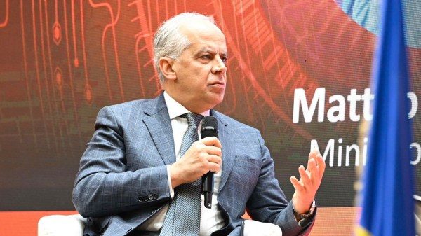 ministro piantedosi varese