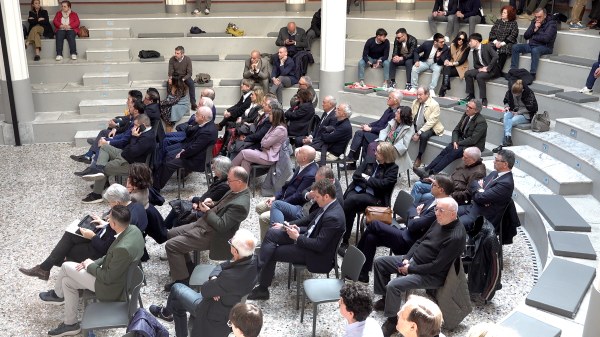 stati generali centrodestra varese gelmini