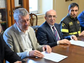 vigili fuoco studenti varese