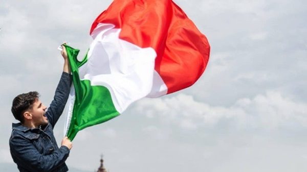 bandiera tricolore 25aprile