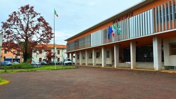 parabiago lavori piazza municipio